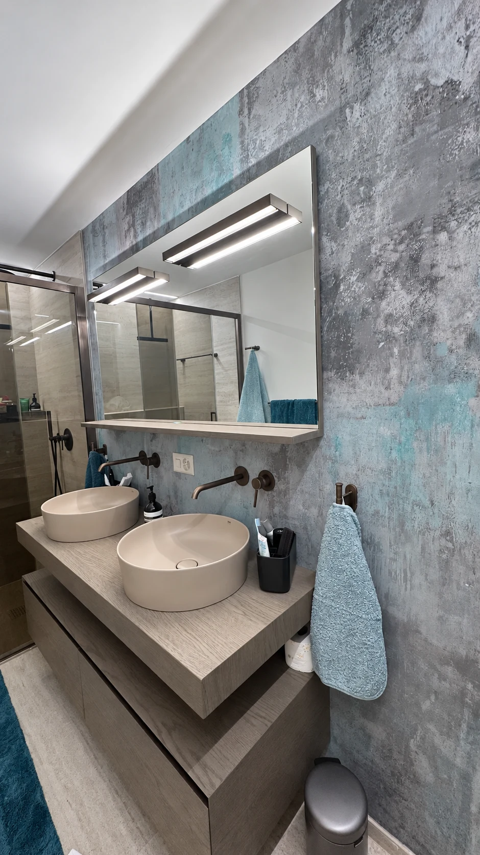 Teen Bathroom, progetto realizzato